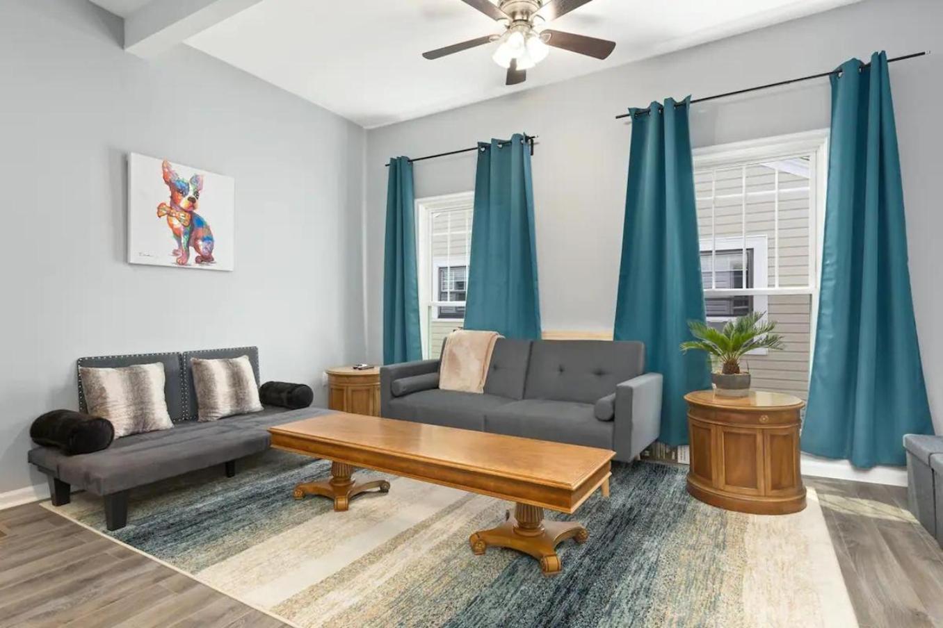 Recently Renovated Chic Durham Farmhouse ภายนอก รูปภาพ